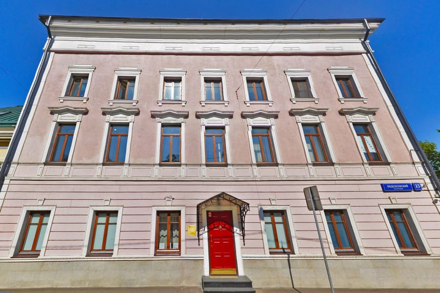Снять помещение 116 кв.м. в бизнес-центре Подсосенский 23